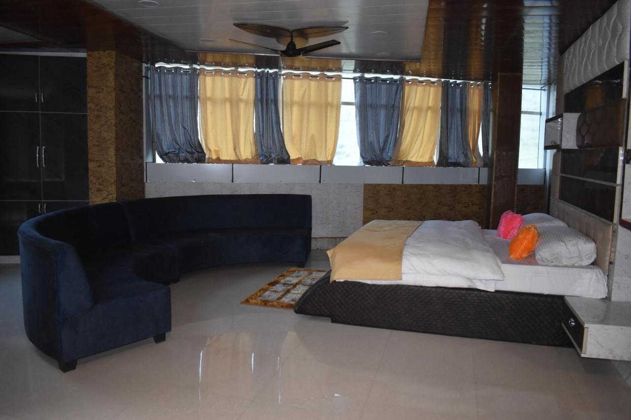 Jai Maa Bhagwati Hotel Pithorāgarh 外观 照片